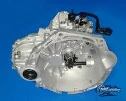 Cajas de cambio para Hyundai i10 1.0i 66CV - 5-engranajes Referencia: ME1671 PT61 — imagen 1